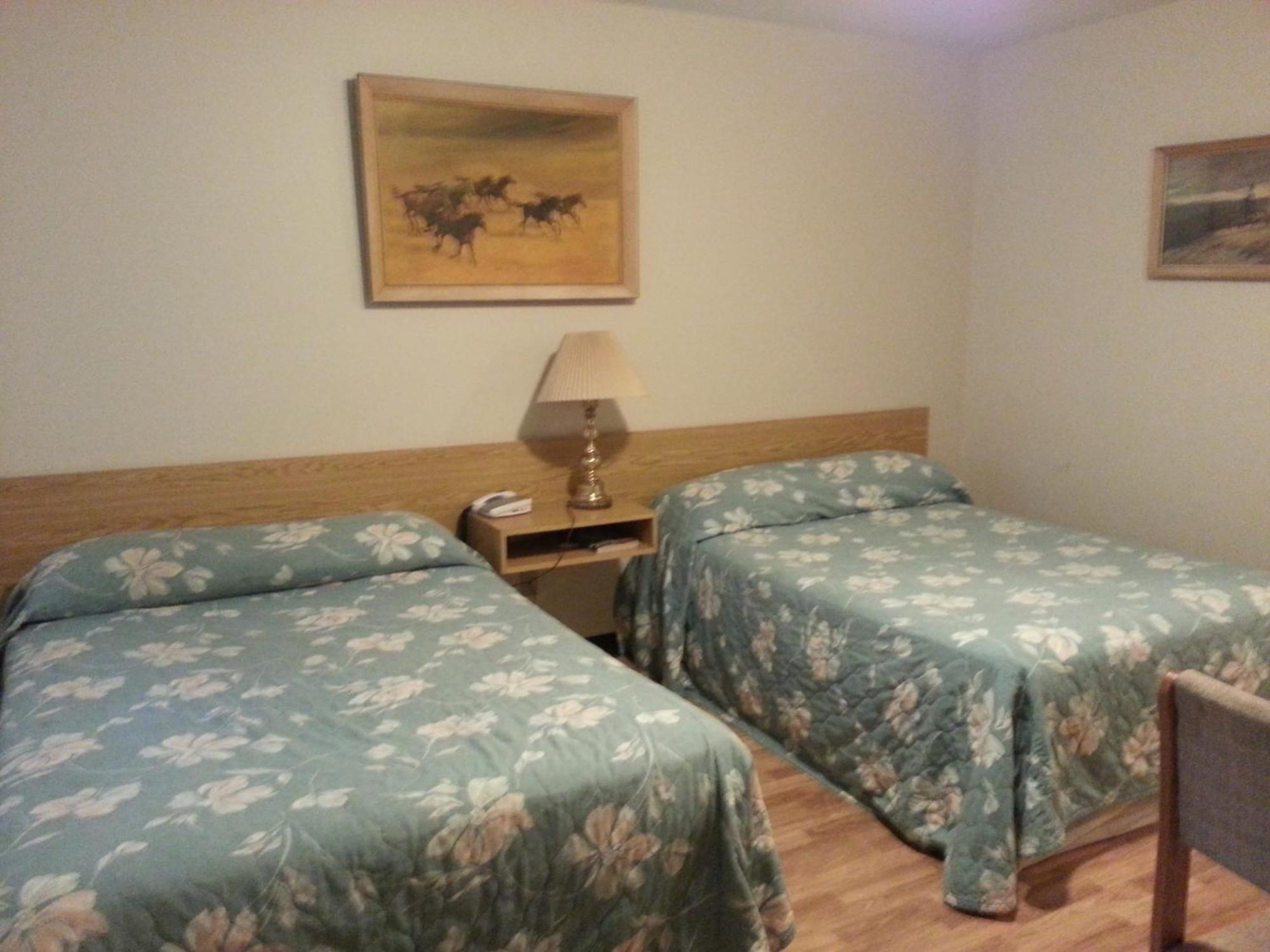 Mountain View Motel Smithers Quarto foto